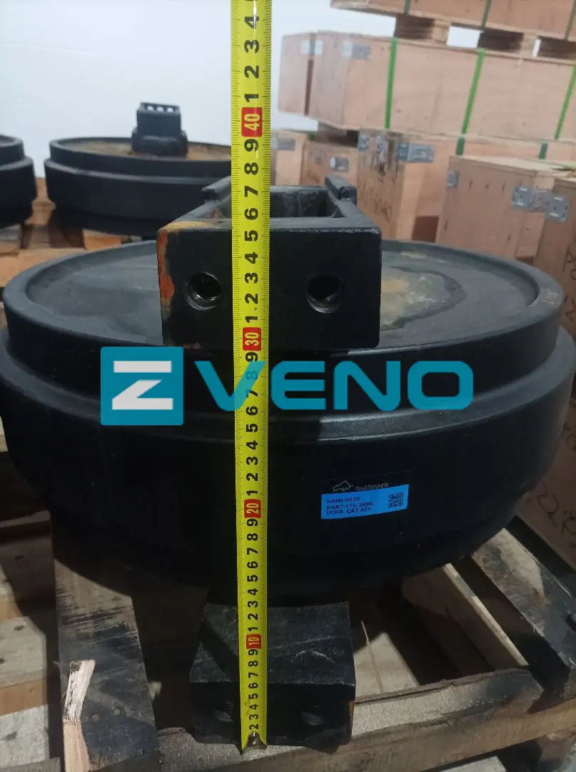 Купить Колесо направляющее HITACHI ZX200-5G (9303011) (JH) по цене
