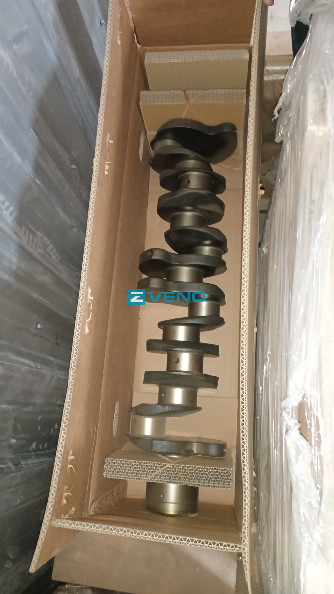 Вал коленчатый 6HK1 TIER2/3 (IOP)